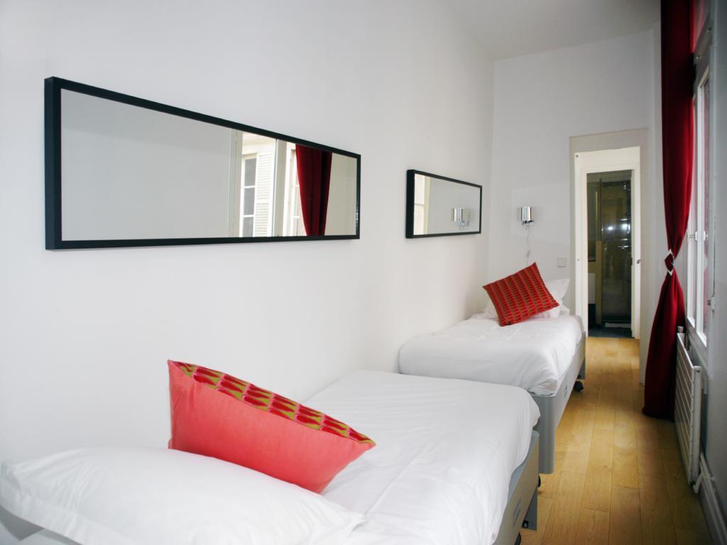Hotel Saint-Paul Rive-Gauche París Habitación foto